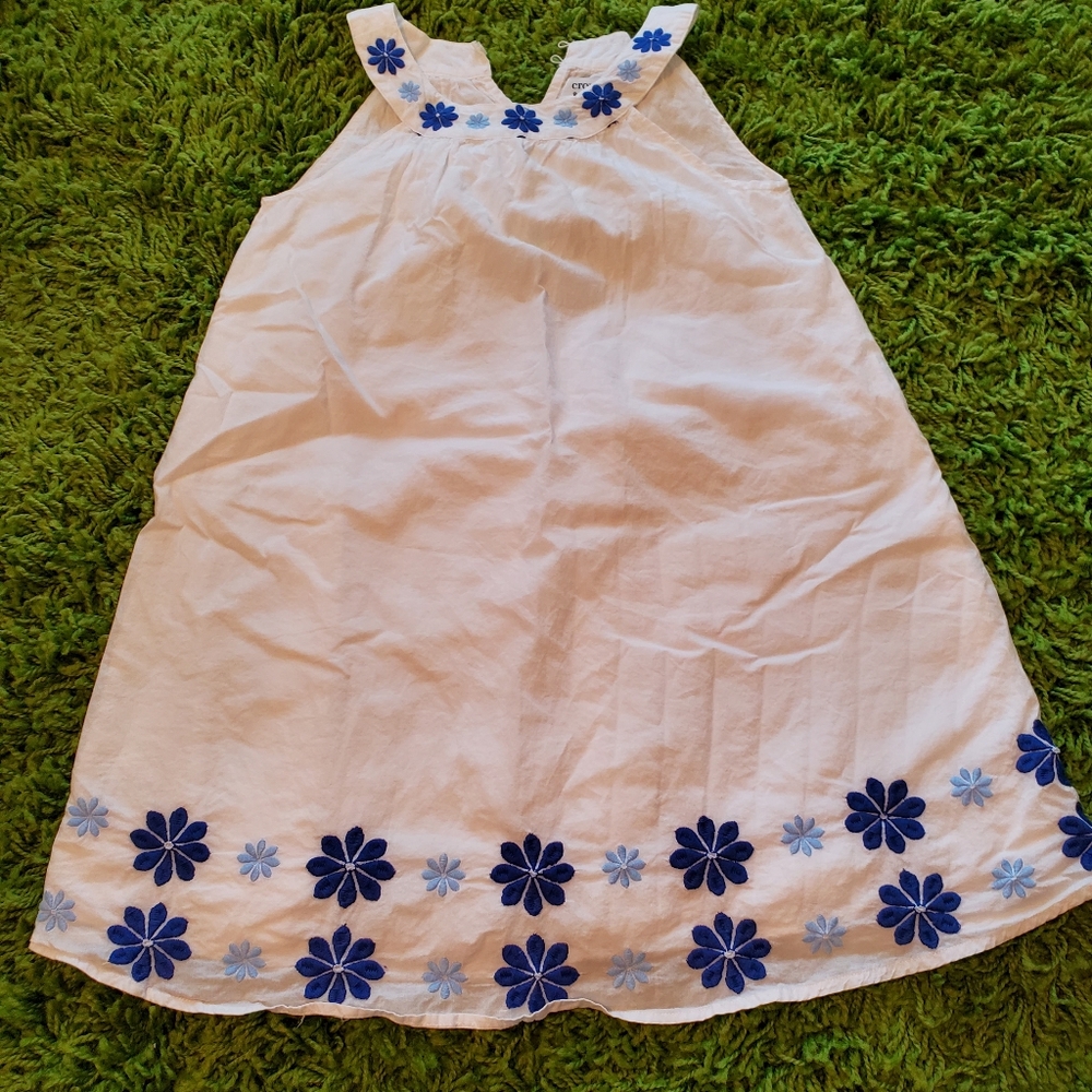 Sleeveless blouse from Crown & Ivy